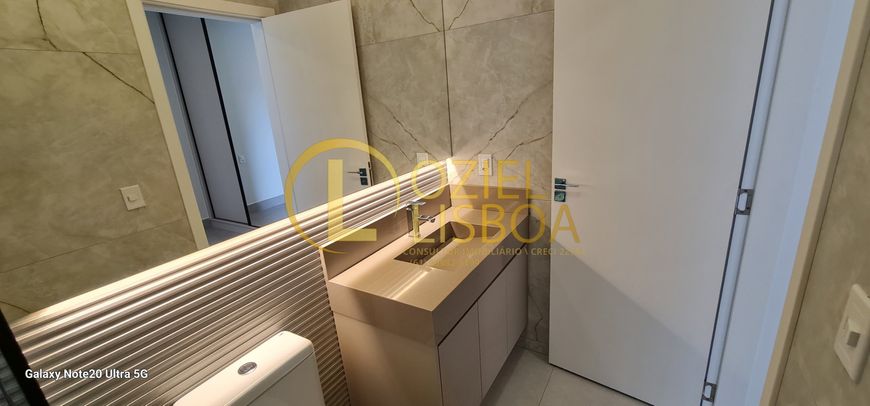 CASA ALTO PADRÃO 4 SUÍTES 100% COM ARMÁRIOS PISCINA CHURRASQUEIRA LOTE 400m² CONDOMÍNIO ARNIQUEIRA