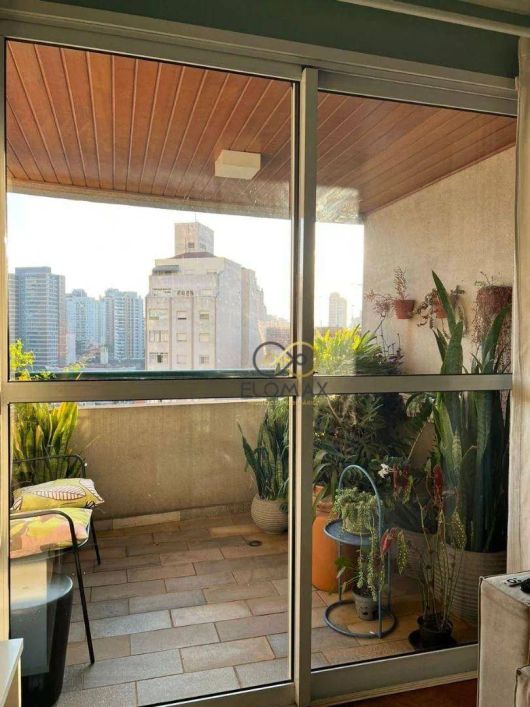 Apartamento à Venda em Perdizes São Paulo com 3 dormitórios e 2 vagas de garagem