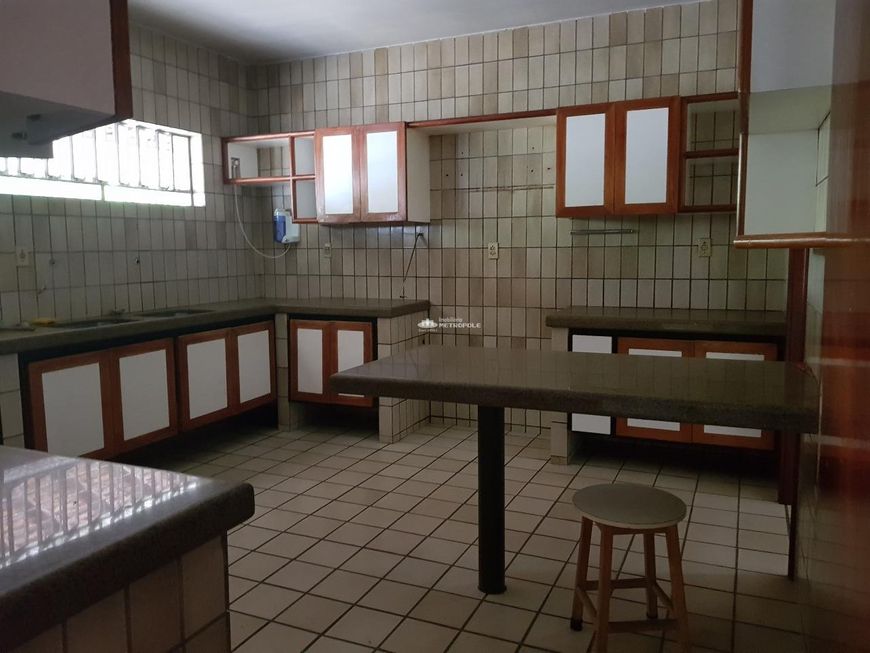 R. OSVALDO COSTA E SILVA - BAIRRO: PIÇARREIRA
