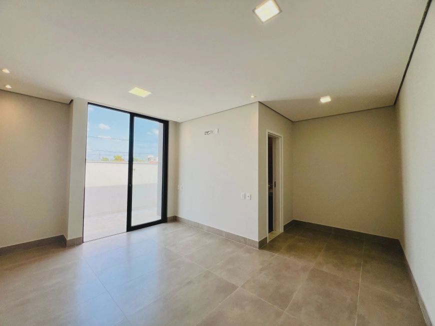 Casa no Condomínio Verana TR173923 THE - 12VGTB6
