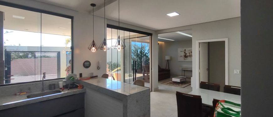 ARNIQUEIRA CONJ 5, CASA 2 QTS SUITE, ARM/PLAN, PISC/CHURR, COND ALTO PADRÃO, SÓ 715MIL, AC CARRO