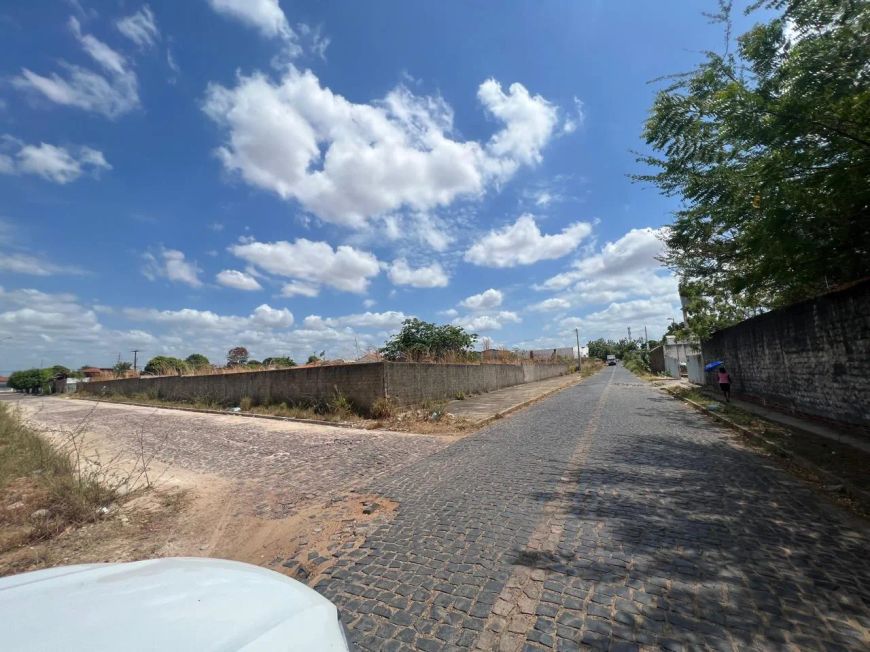 Terreno a venda no grande Dirceu com 4.200M², Ideal para de condomínios residenciais e galpões