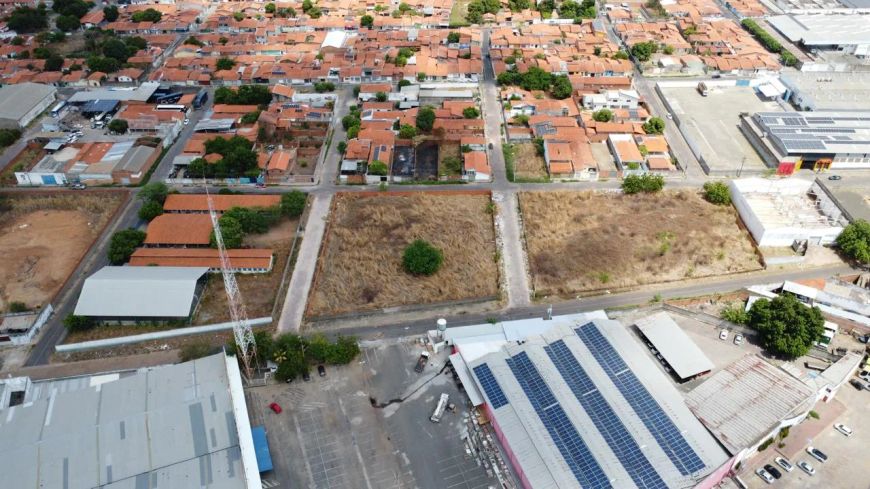 Terreno a venda no grande Dirceu com 4.200M², Ideal para de condomínios residenciais e galpões