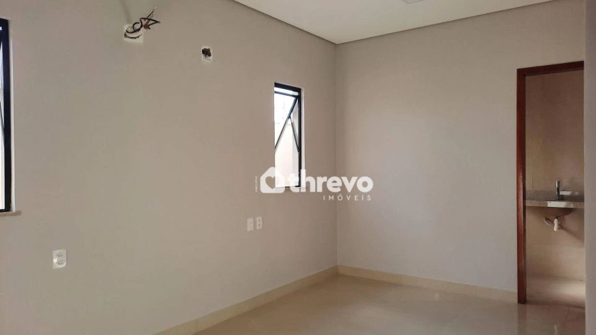 Casa com 3 dormitórios à venda, 126 m² por R$ 850.000,00 - Vale Quem Tem - Teresina/PI