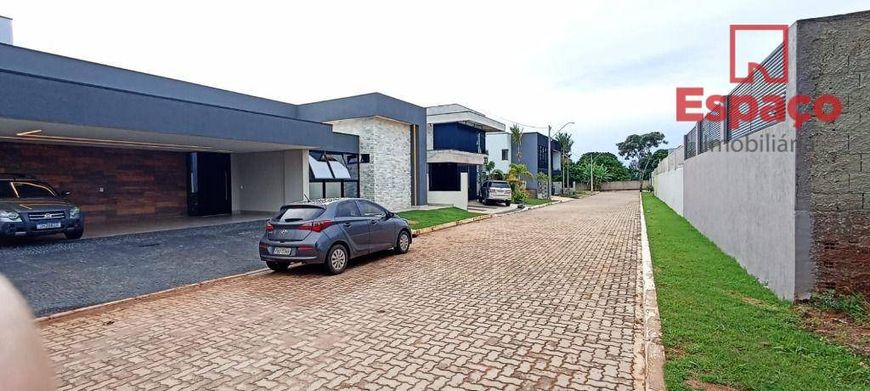 Casa de Altíssimo Padrão -Três Suítes - Mobiliado - Área Gourmet Integrada - Escritório - Sala de Ci