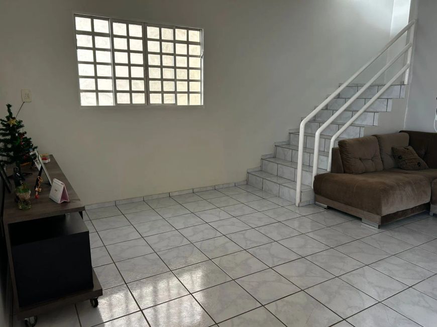 CASA NO LOURIVAL PARENTE - CA-SER-0002