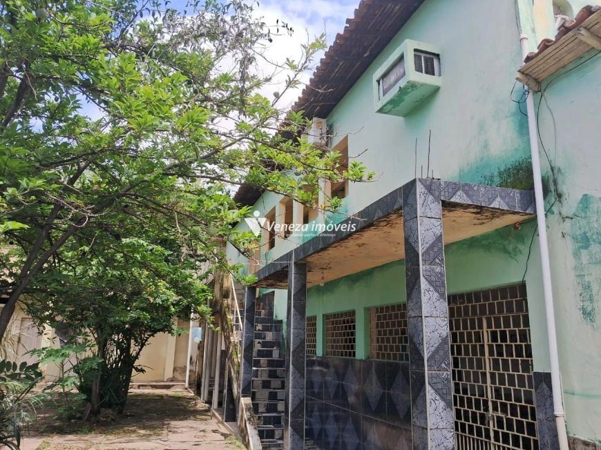 CASA PARA VENDA NA MATINHA.