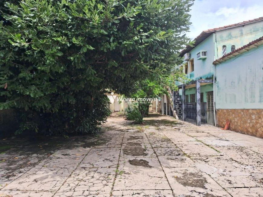 CASA PARA VENDA NA MATINHA.