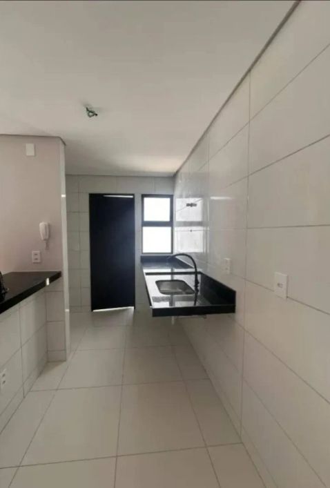Sobrado para venda tem 113 metros quadrados com 3 quartos em Pedra Mole - Teresina - PI