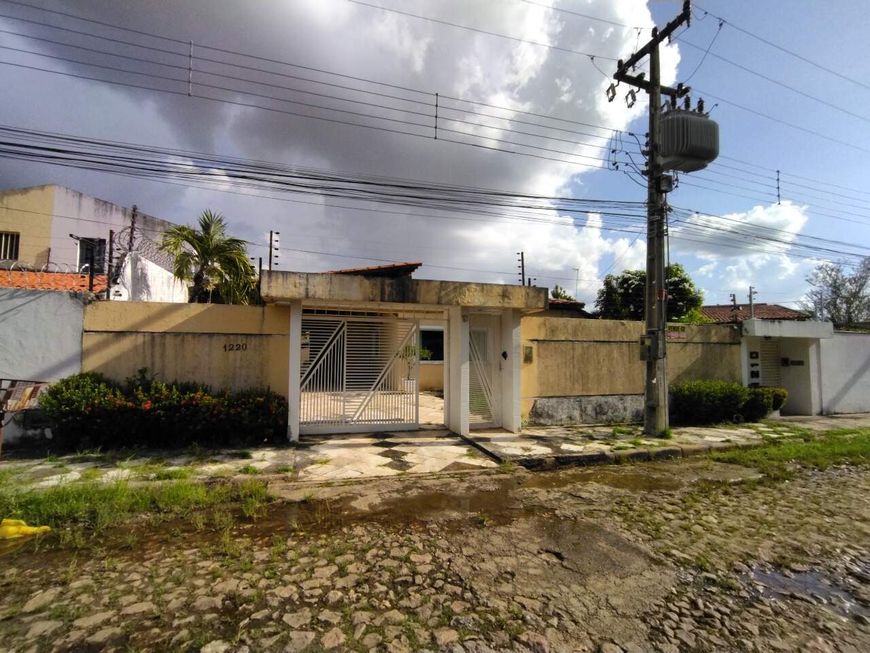CASA RESIDENCIAL