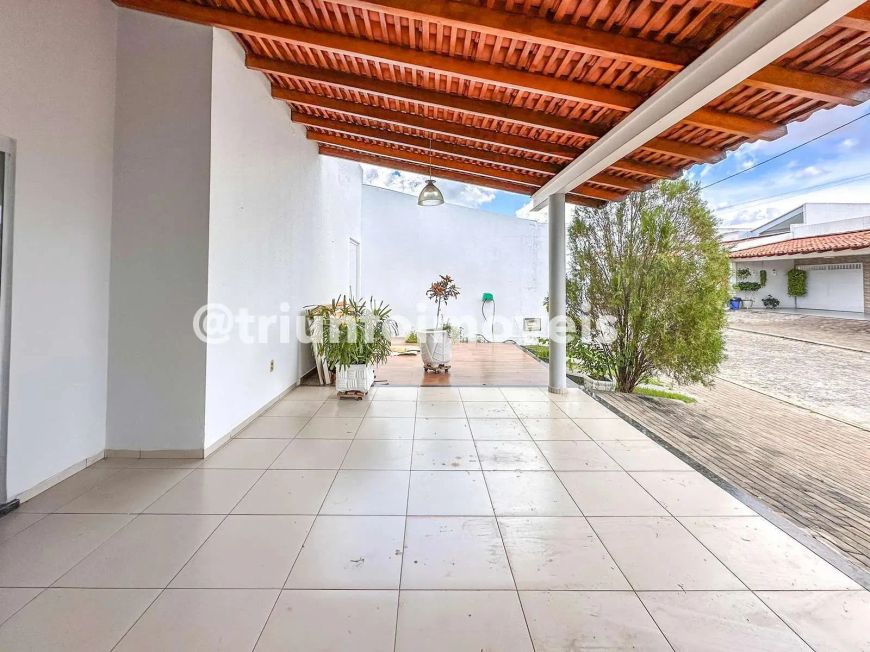 Casa a venda em condomínio no Saci com 3 Quartos TR212417 THE -15UL2KQ