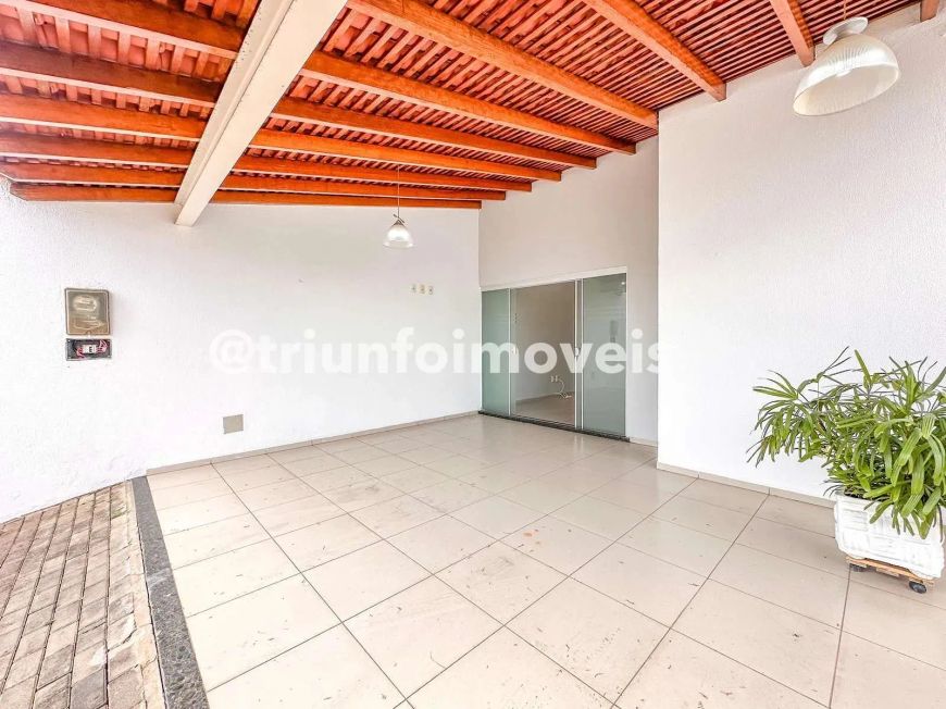 Casa a venda em condomínio no Saci com 3 Quartos TR212417 THE -RG12KQ