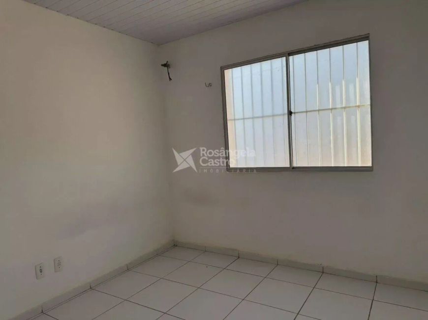 Apartamento Térreo no Condomínio Village Leste - Turquesa