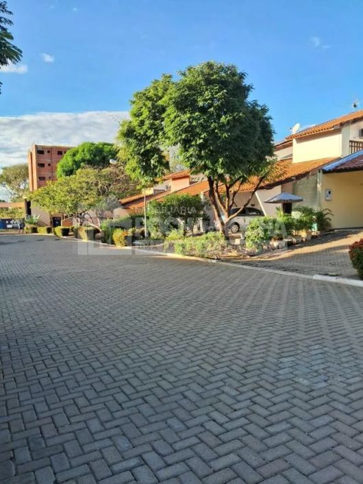 Excelente Casa/Condomínio a venda em TERESINA