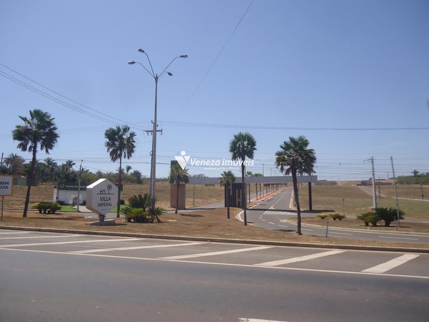Lote no Condomínio Villa Imperial para Venda