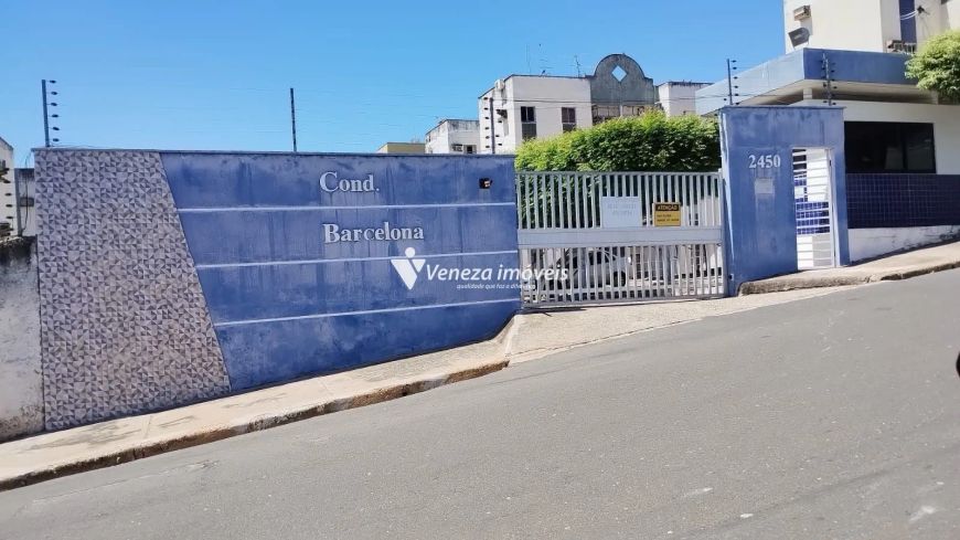 Apartamento no Cond. Barcelona para venda