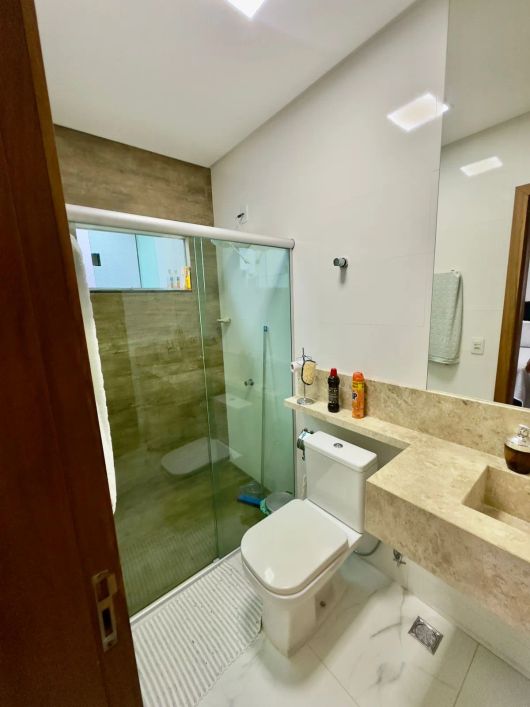 Casa de Alto Padrão em TAGUAPARQUE / Excelente localização