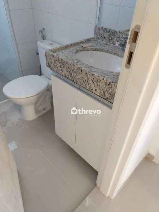 Apartamento com 3 dormitórios à venda, 70 m² por R$ 330.000 - Samapi - Teresina/PI