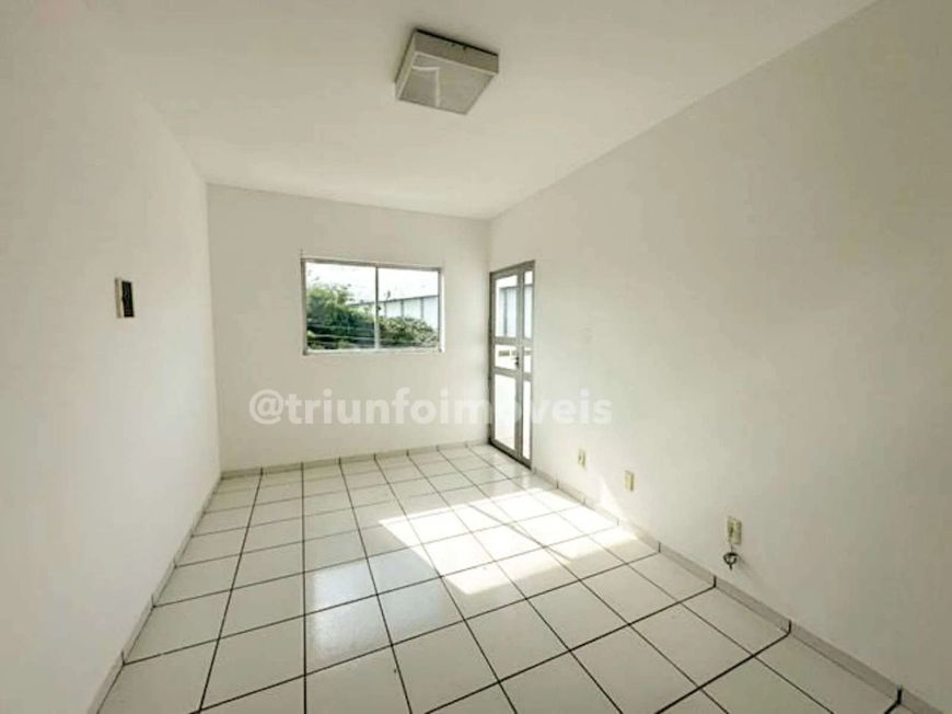 Apartamento a venda no Uruguai com 2 Quartos "TR210580 THE -"93ETB6