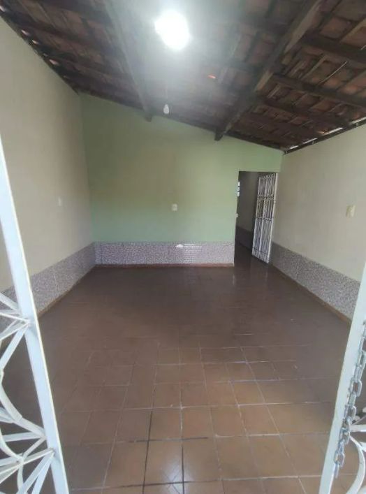 AV. JACOB DE ALMENDRA - BAIRRO: PORENQUANTO - RESIDENCIAL OU COMERCIAL