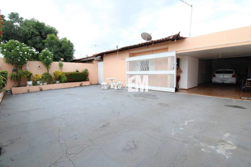 Casa à venda com 4 quartos - Teresina/PI