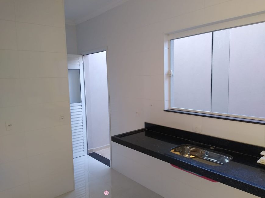 Sobrado para venda com 87 metros quadrados com 3 quartos , 2 vagas em Vila Romero - São Paulo - SP