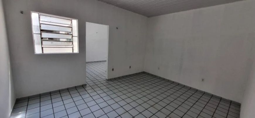 Teresina - Prédio Inteiro - Vermelha