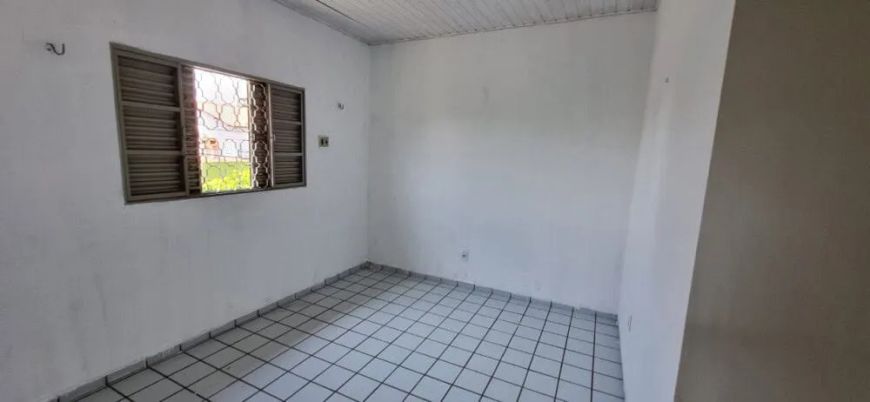Teresina - Prédio Inteiro - Vermelha