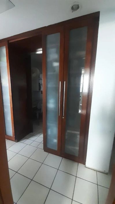 Imóvel para venda possui 127 metros quadrados com 4 quartos em Jóquei - Teresina - PI