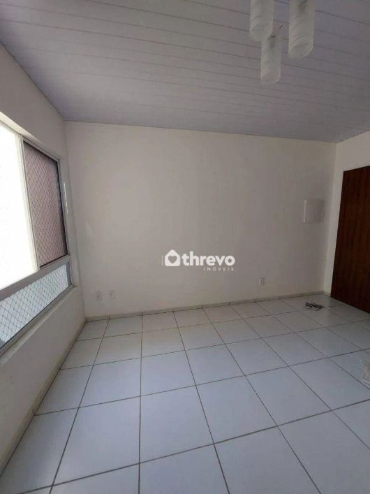 Apartamento com 3 dormitórios à venda, 60 m² por R$ 220.000,00 - Vale Quem Tem - Teresina/PI