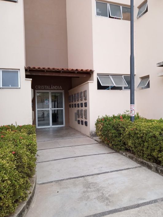 (2329) APARTAMENTO PADRÃO À VENDA NO VALE QUEM TEM.