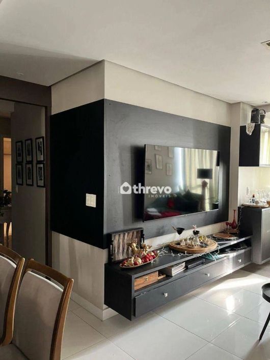 Apartamento com 3 dormitórios à venda, 79 m² por R$ 550.000,00 - Uruguai - Teresina/PI