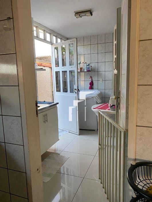 Casa Ininga 5 quartos 2 suítes