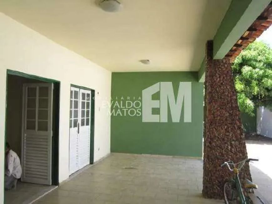 Casa à venda, 5 quartos, 4 suítes, 6 vagas, Vermelha - Teresina/PI