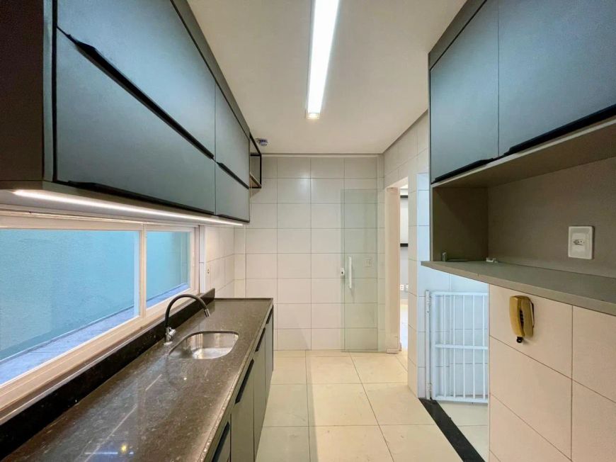 Casa em Condomínio Com Moveis Projetados