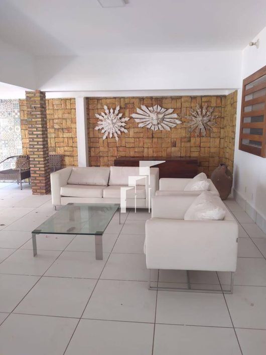 Casa com 4 Dormitórios à Venda - Novo Uruguai, Teresina/PI