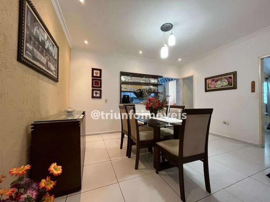 Casa a venda no Parque Piauí com 3 Quartos TR210828 THE -F98TB6