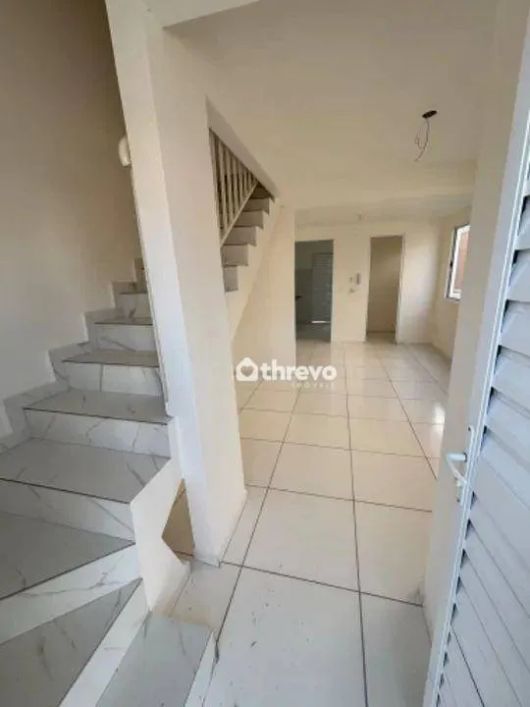 Casa com 2 dormitórios à venda, 103 m² por R$ 220.000,00 - Vale do Gavião - Teresina/PI