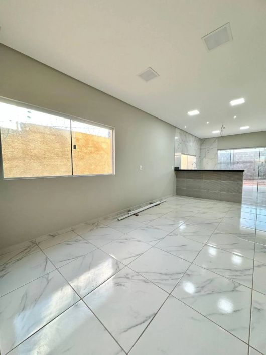 Casa térrea com 03 suítes no Conviver em Teresina