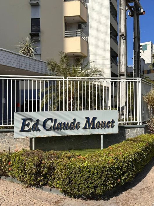 Apartamento a Venda no Ed. Claude Monet