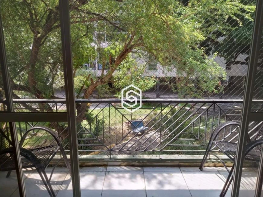 APARTAMENTO NO JARDIM JOQUEI , PARA VENDA .