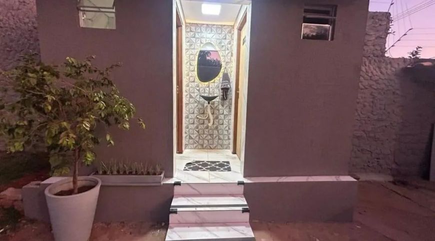 Casa para Venda em Brasília, Riacho Fundo I, 3 dormitórios, 1 suíte, 4 banheiros, 5 vagas