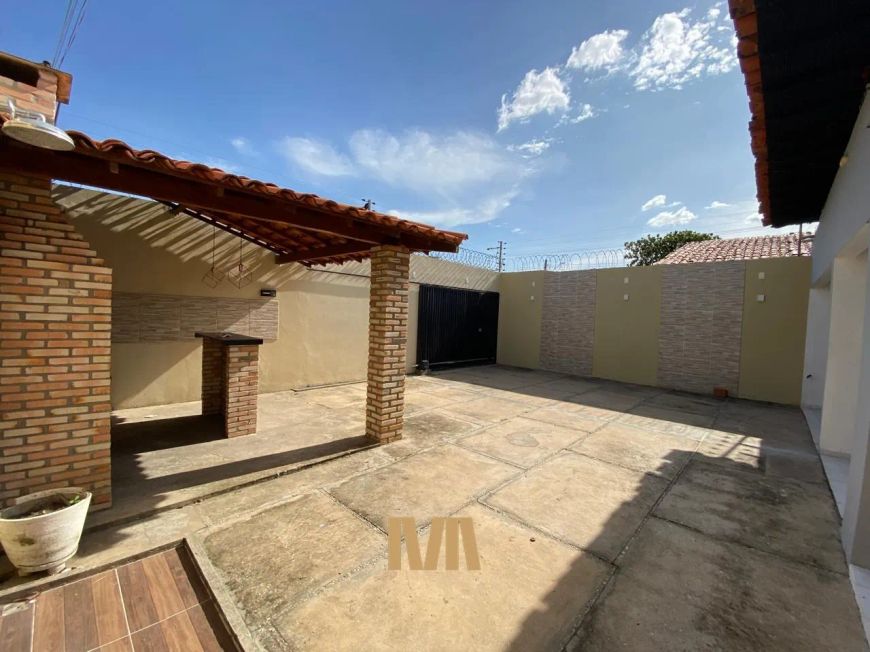 Casa com 04 Quartos | Área Gourmet | 300m² à venda na Primavera - Zona Norte