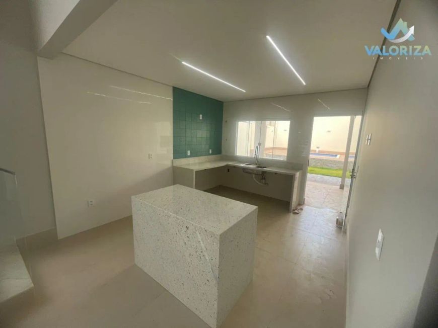 Casa para Venda em Brasília, Setor Habitacional Vicente Pires, 3 dormitórios, 2 suítes, 3 banheiros,