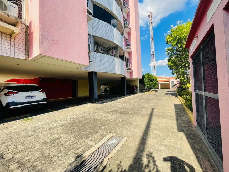 Apto no Joquei - 80m² - 02 vagas