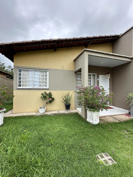 Casa em condomínio fechado, em todos os santos com 2 quartos em Bom Princípio - Teresina - PI