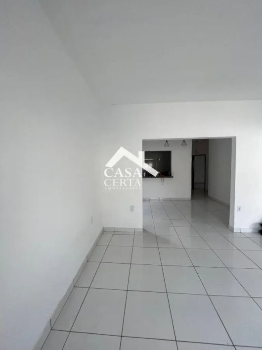 Casa para Venda em Teresina, Bela Vista, 3 dormitórios, 1 suíte, 1 banheiro, 2 vagas