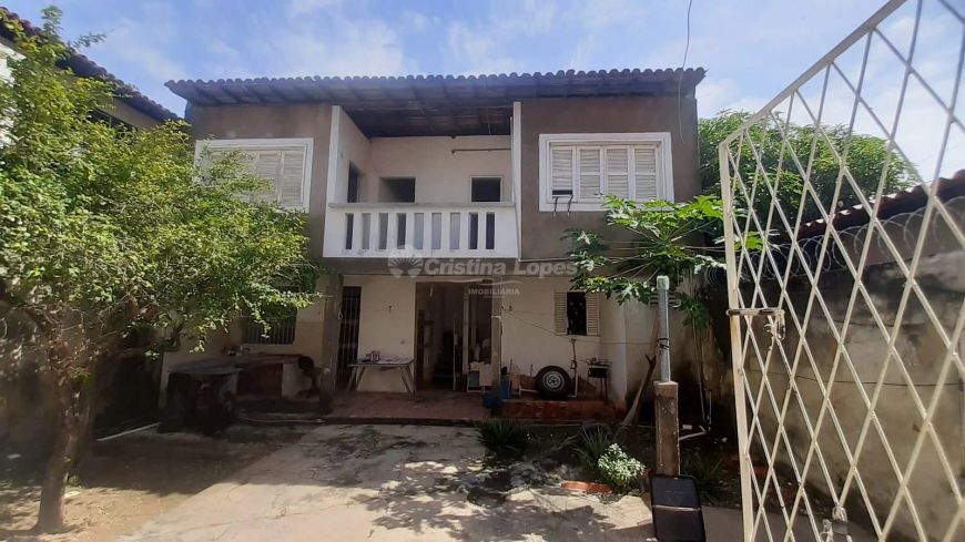 Casa Residencial à venda 3 Quartos, 1 Suite, Fátima, Teresina - Piauí
