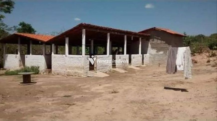 SITIO NA ESTRADA DA CACIMBA VELHA A VENDA