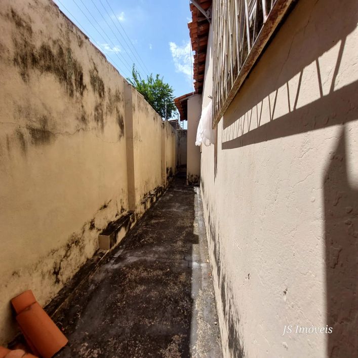 Casa no Mocambinho com 3 quartos financia
